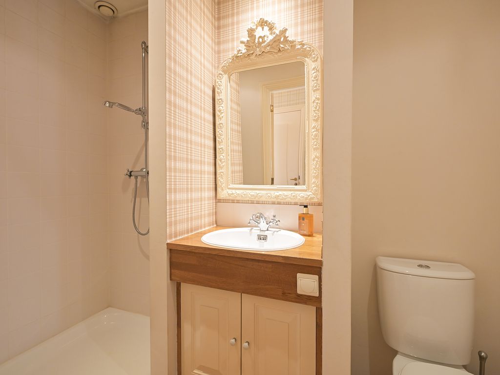 Tapijtweg 28, 'S-GRAVENHAGE