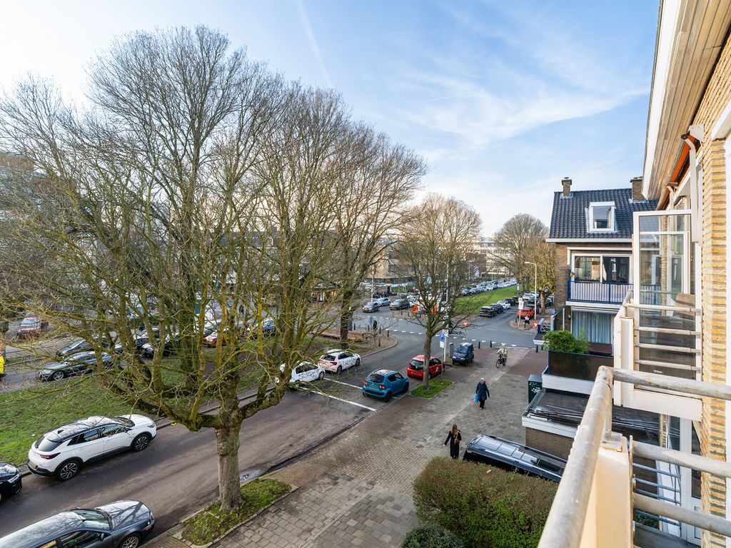 Koningin Marialaan 82, 'S-GRAVENHAGE