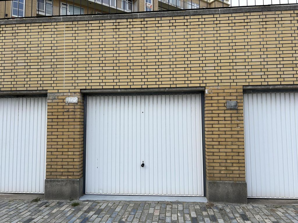 Gevers Deynootweg 1172, 'S-GRAVENHAGE