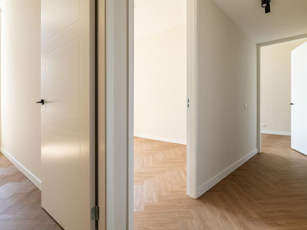 Plesmanweg 401, 'S-GRAVENHAGE