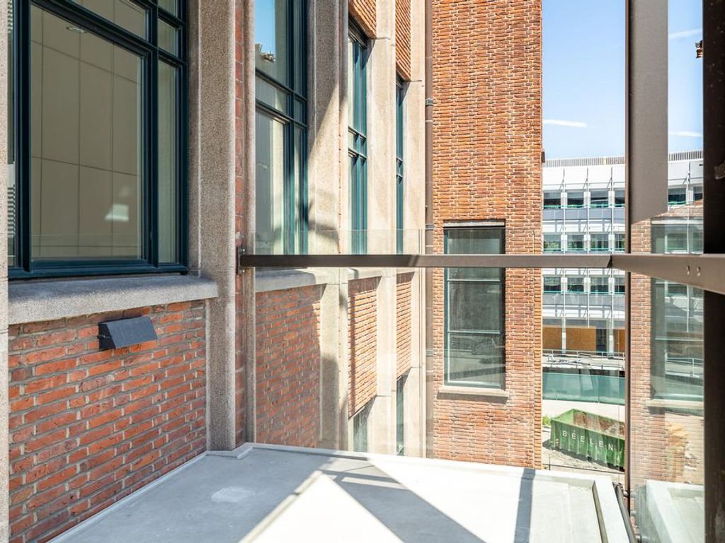 Plesmanweg 401, 'S-GRAVENHAGE