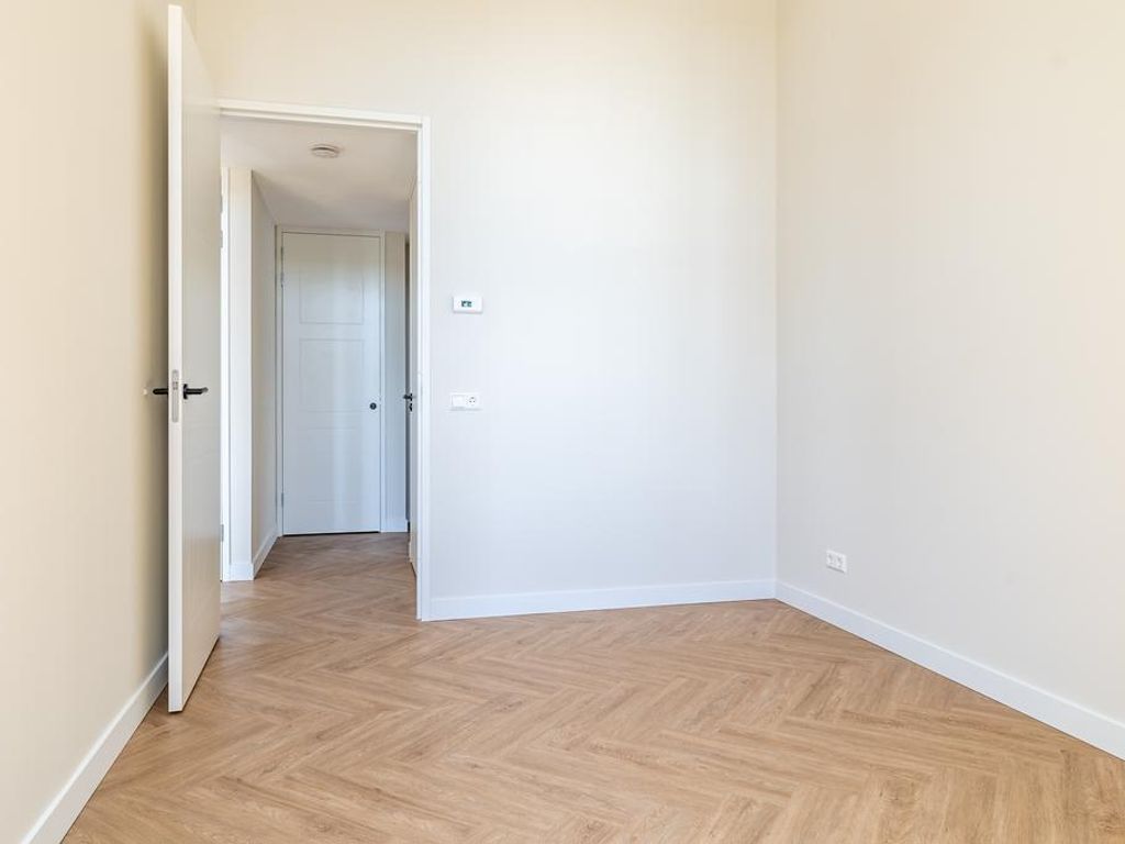 Plesmanweg 401, 'S-GRAVENHAGE