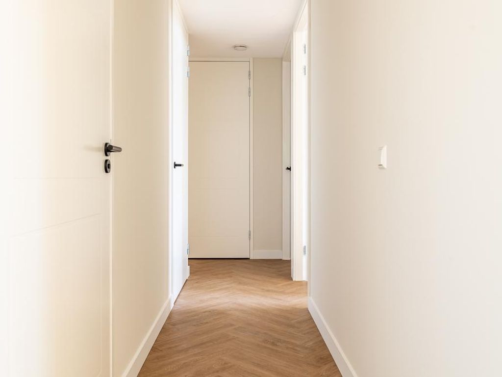 Plesmanweg 401, 'S-GRAVENHAGE