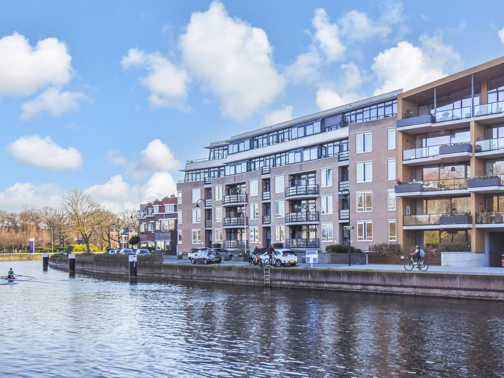 Nassaukade 94, RIJSWIJK