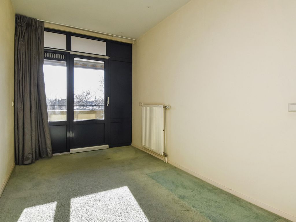 Nassaukade 94, RIJSWIJK