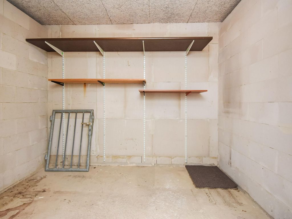 Nassaukade 94, RIJSWIJK