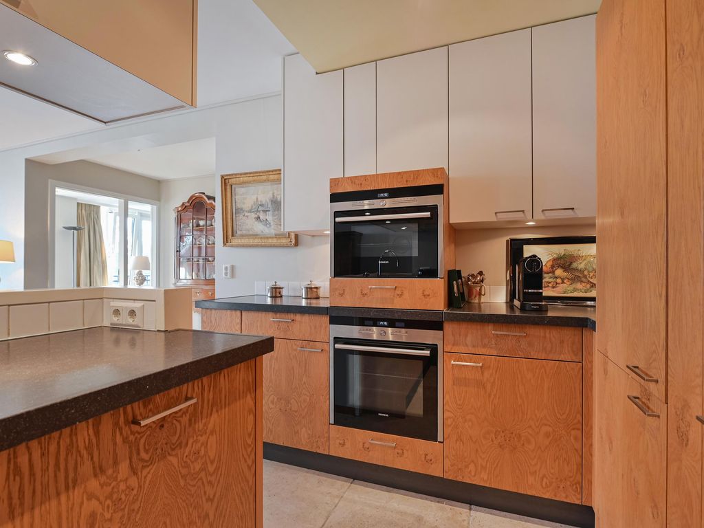 Houtweg 80, 'S-GRAVENHAGE