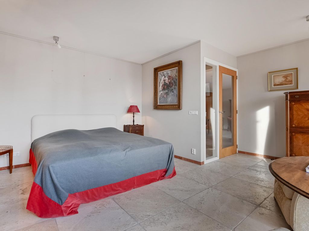 Houtweg 80, 'S-GRAVENHAGE