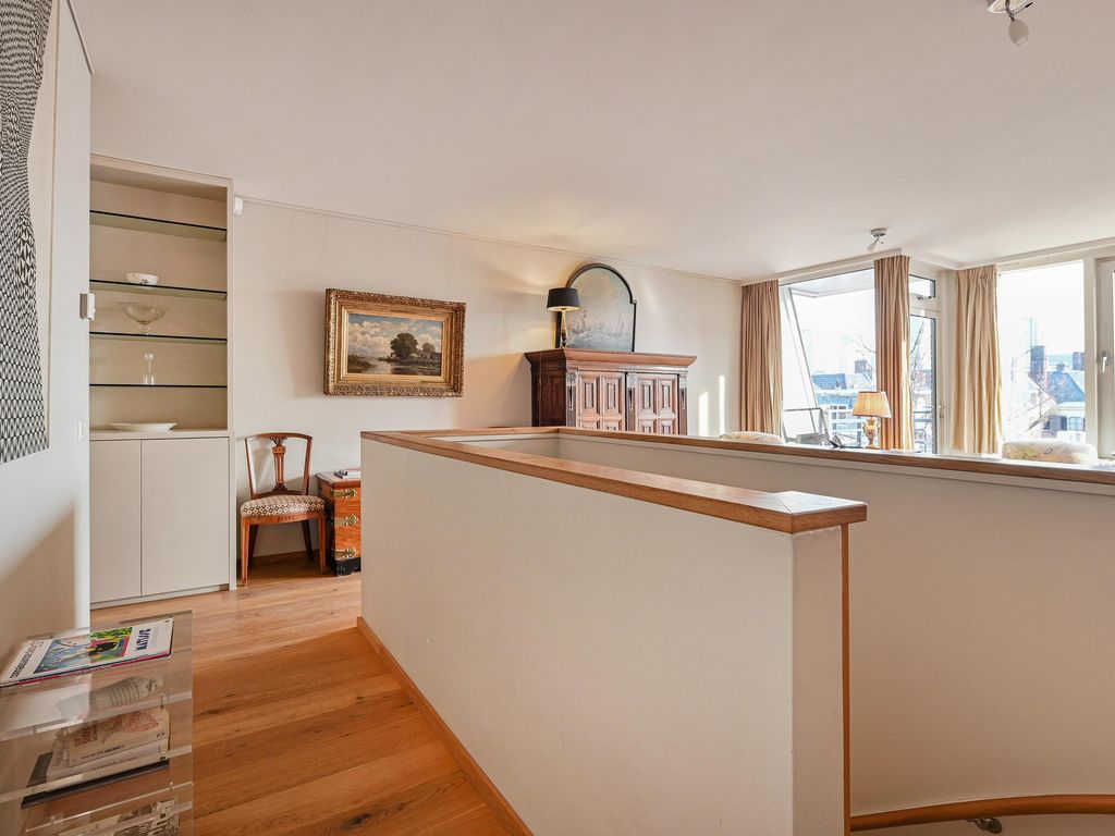 Houtweg 80, 'S-GRAVENHAGE