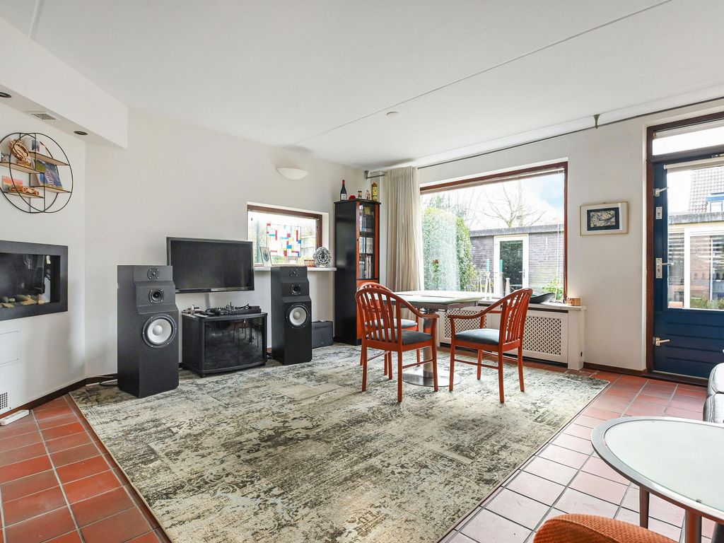 Hogeland 30, LEIDSCHENDAM