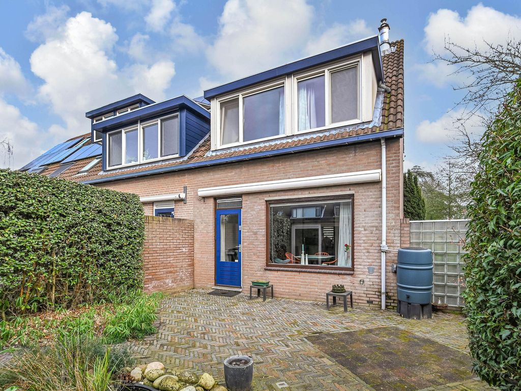 Hogeland 30, LEIDSCHENDAM