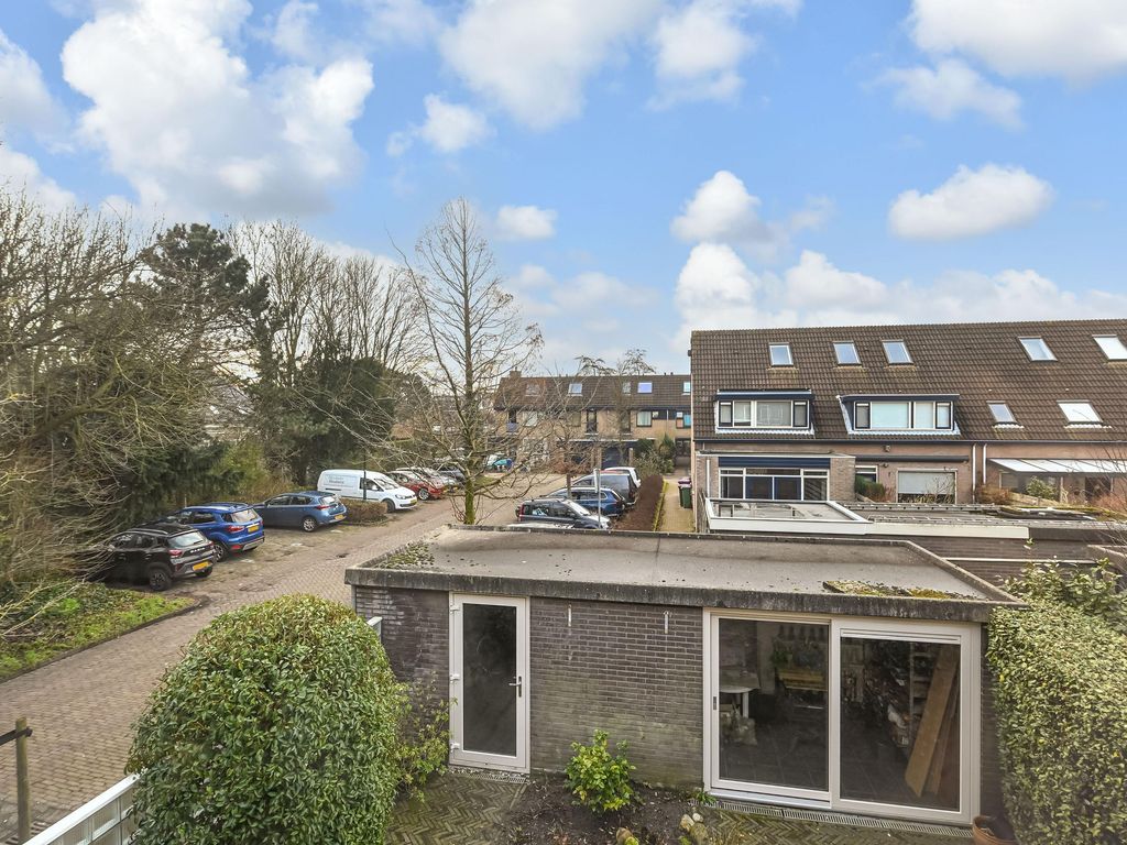 Hogeland 30, LEIDSCHENDAM