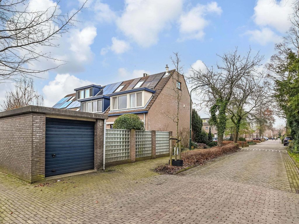 Hogeland 30, LEIDSCHENDAM