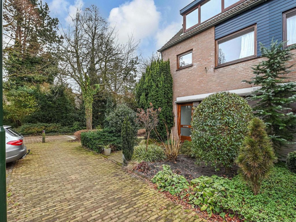 Hogeland 30, LEIDSCHENDAM