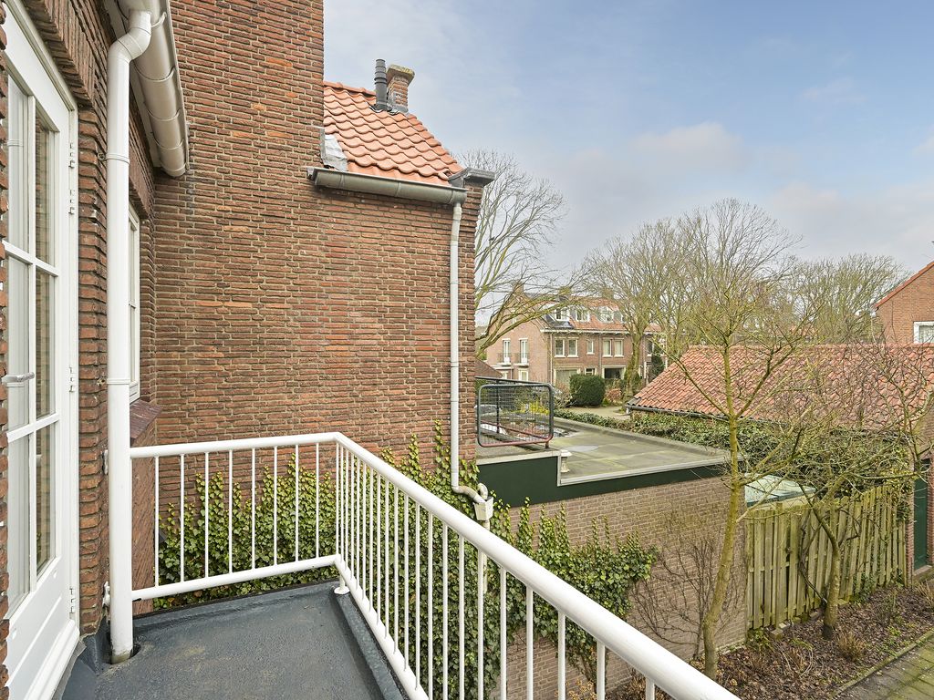 De Savornin Lohmanlaan 465, 'S-GRAVENHAGE