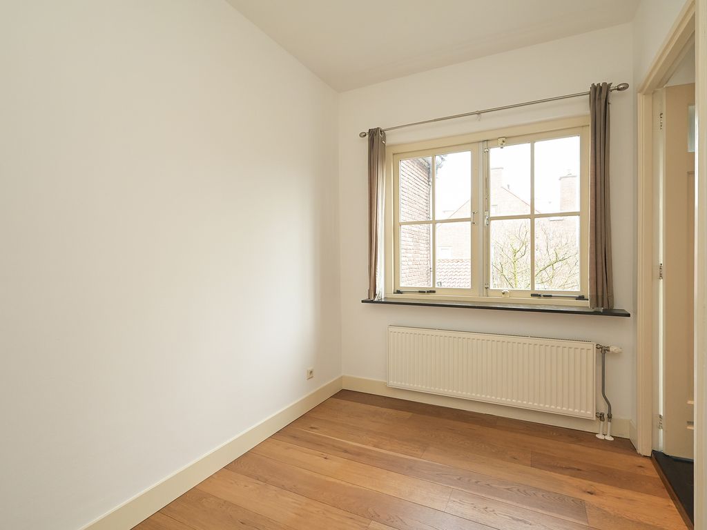 De Savornin Lohmanlaan 465, 'S-GRAVENHAGE