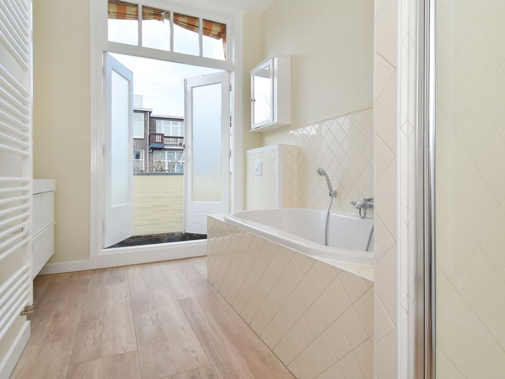 Mauvestraat 44, 'S-GRAVENHAGE