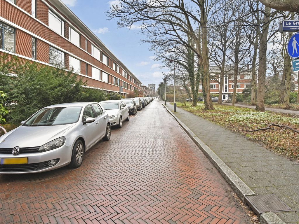 Van der Aastraat 28, 'S-GRAVENHAGE