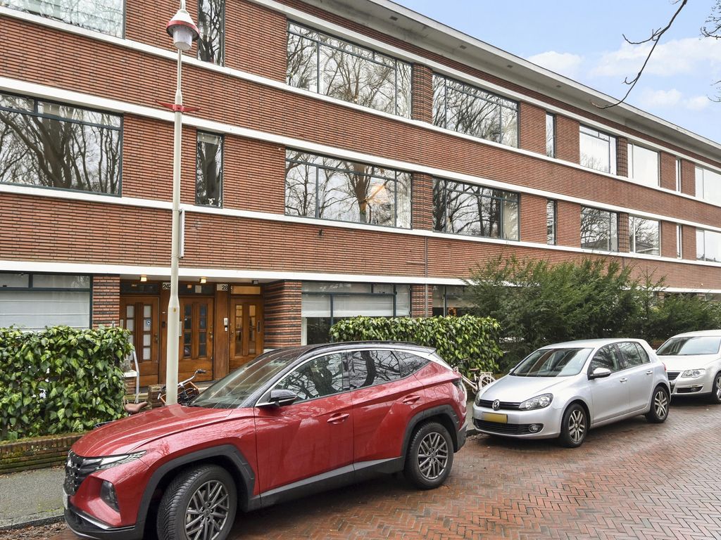 Van der Aastraat 28, 'S-GRAVENHAGE