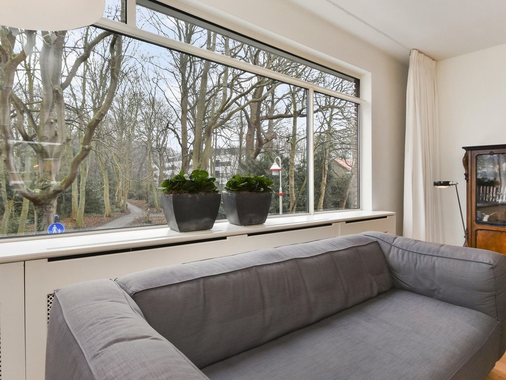 Van der Aastraat 28, 'S-GRAVENHAGE