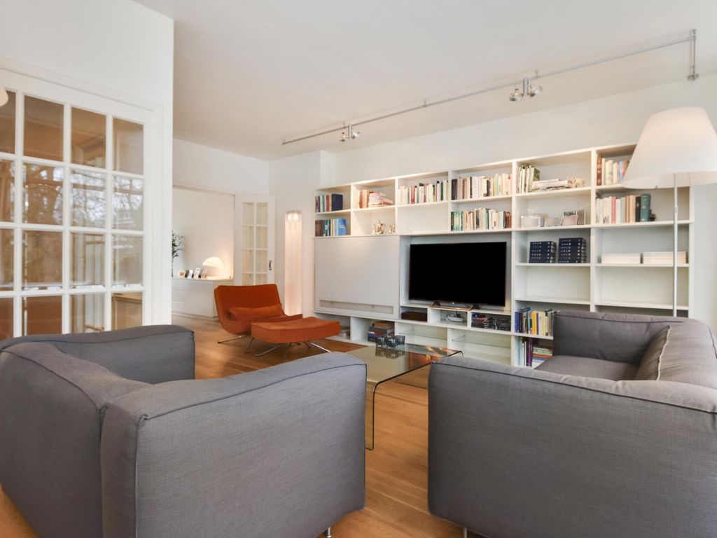 Van der Aastraat 28, 'S-GRAVENHAGE