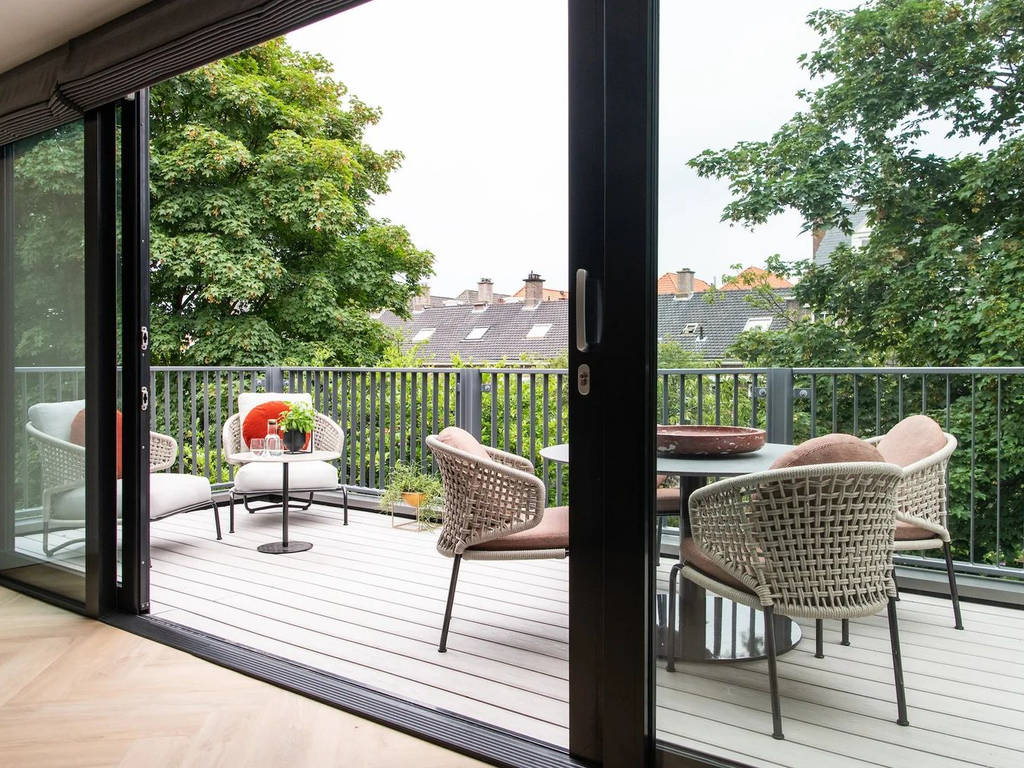 Koninginnegracht 92B, 'S-GRAVENHAGE