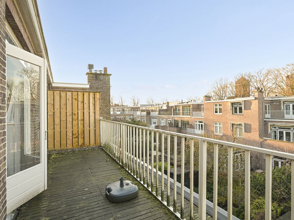 Ruychrocklaan 136, 'S-GRAVENHAGE