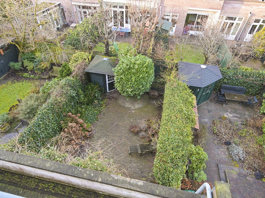 Ruychrocklaan 136, 'S-GRAVENHAGE