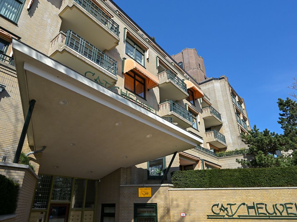 Catsheuvel 105, 'S-GRAVENHAGE