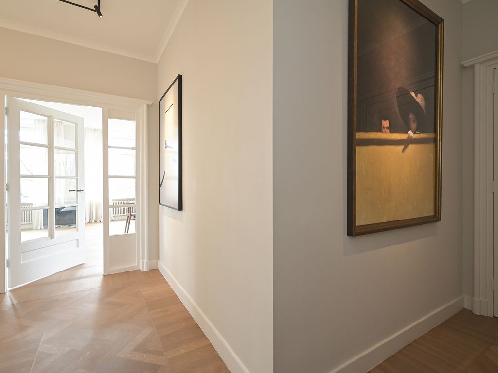 Catsheuvel 105, 'S-GRAVENHAGE