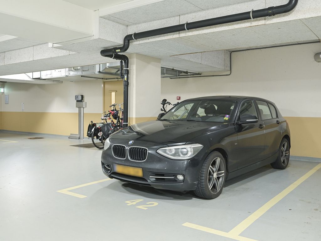 Catsheuvel 105, 'S-GRAVENHAGE