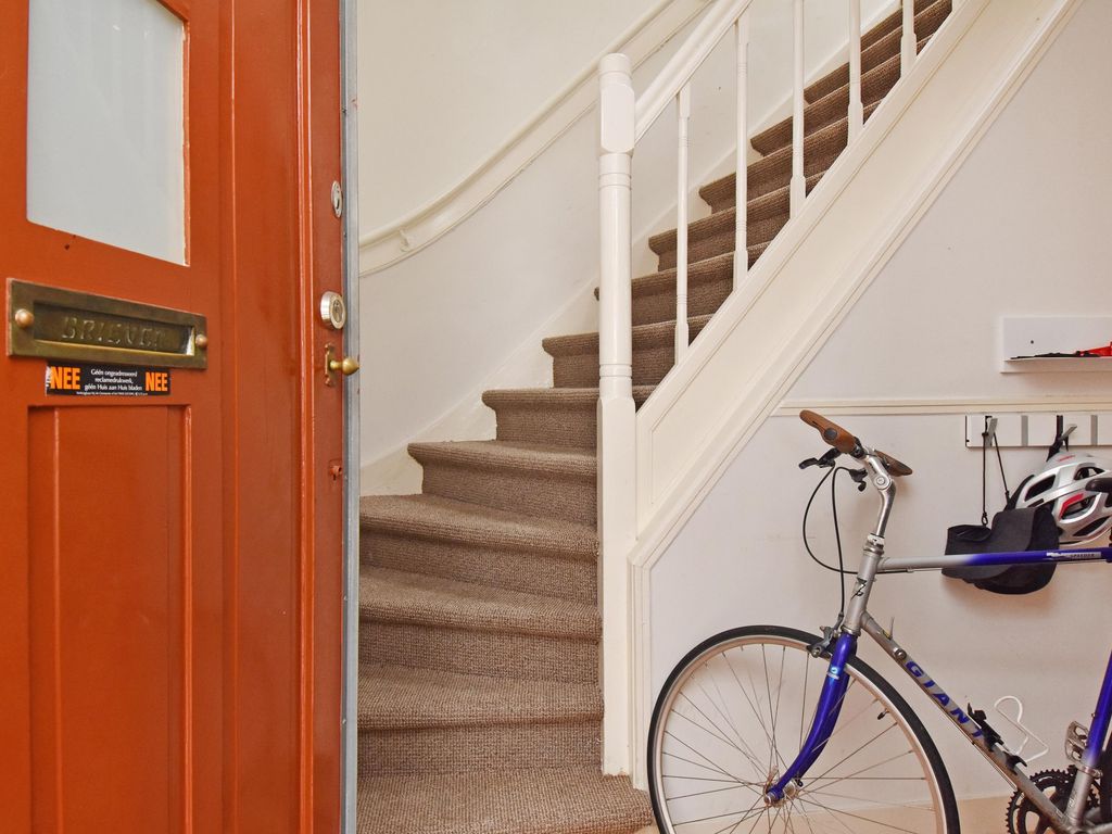 Usselincxstraat 68, 'S-GRAVENHAGE