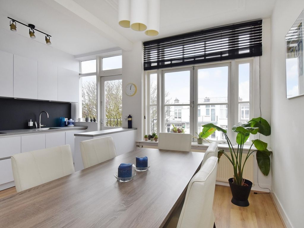 Usselincxstraat 68, 'S-GRAVENHAGE