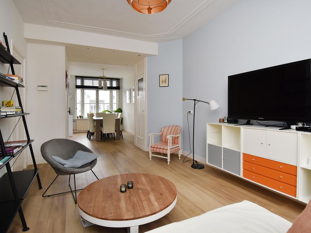 Usselincxstraat 68, 'S-GRAVENHAGE