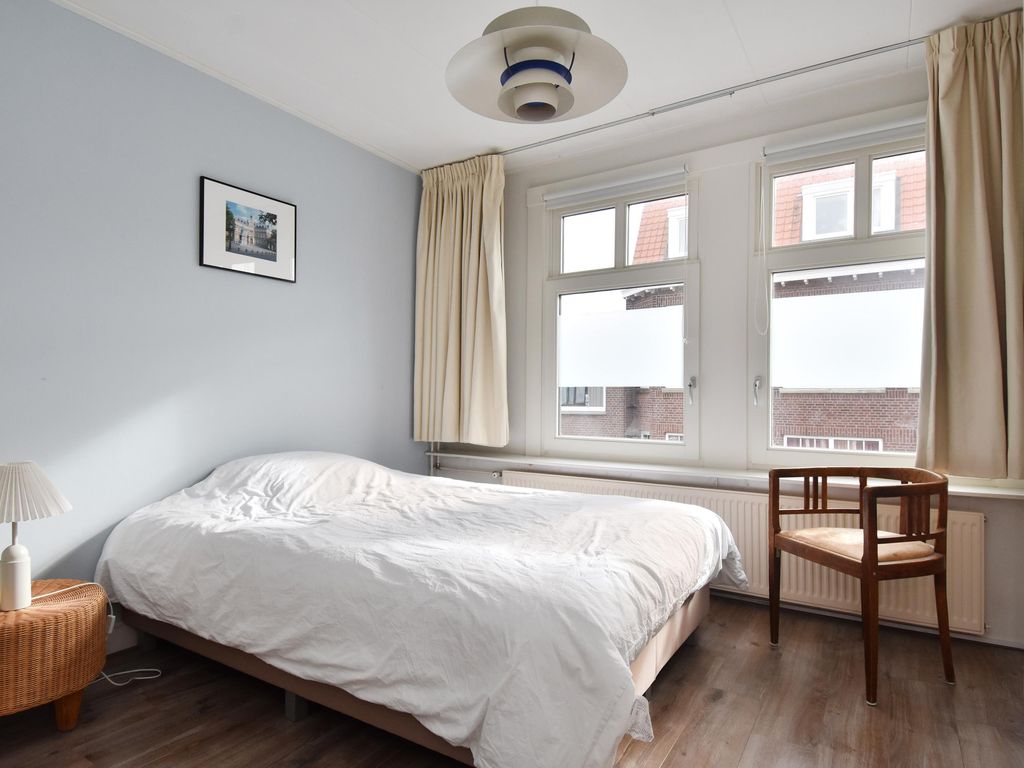 Usselincxstraat 68, 'S-GRAVENHAGE