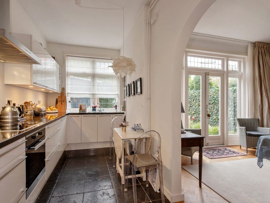 Van Alkemadelaan 70, 'S-GRAVENHAGE