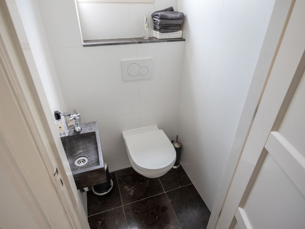 Van Alkemadelaan 70, 'S-GRAVENHAGE