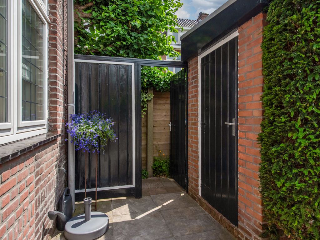 Van Alkemadelaan 70, 'S-GRAVENHAGE