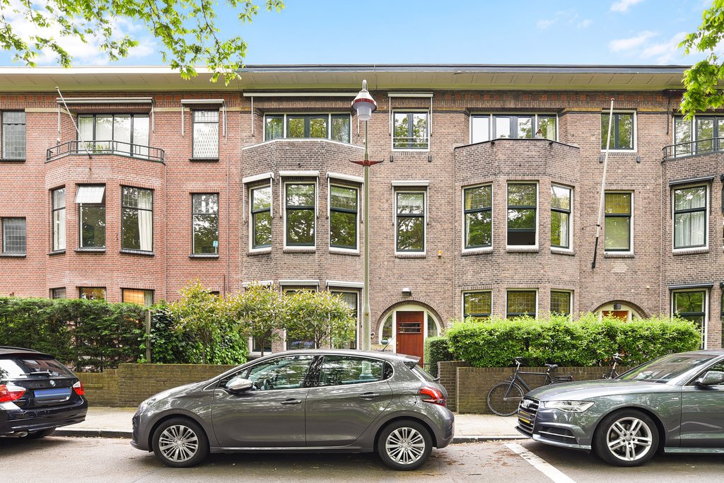 Herenhuis aan Wassenaarseweg 96