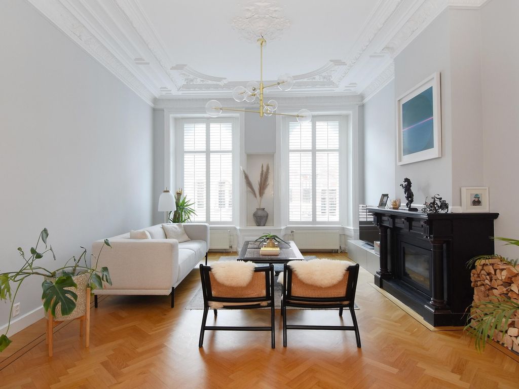 Groot Hertoginnelaan 53, 'S-GRAVENHAGE