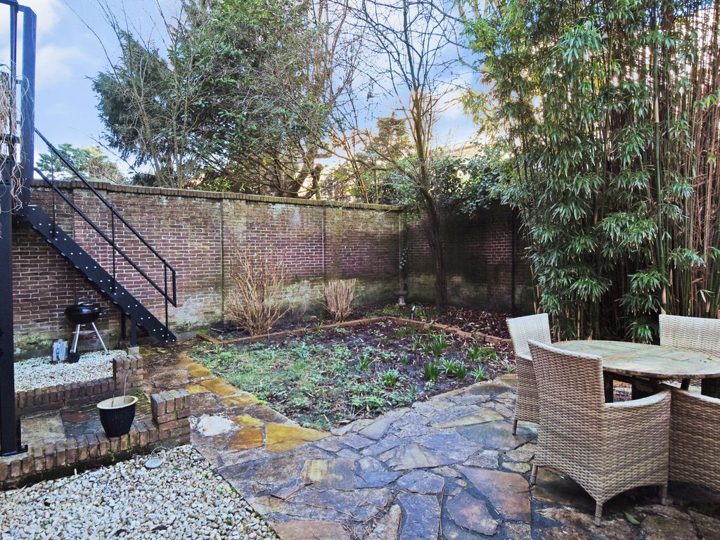 Groot Hertoginnelaan 53, 'S-GRAVENHAGE