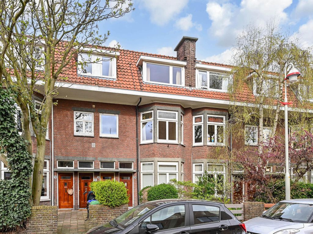 Van Diepenburchstraat 54, 'S-GRAVENHAGE