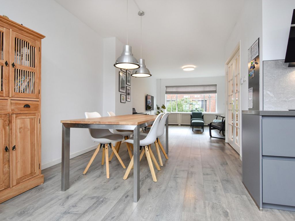 van Watervlietstraat 34, VOORBURG