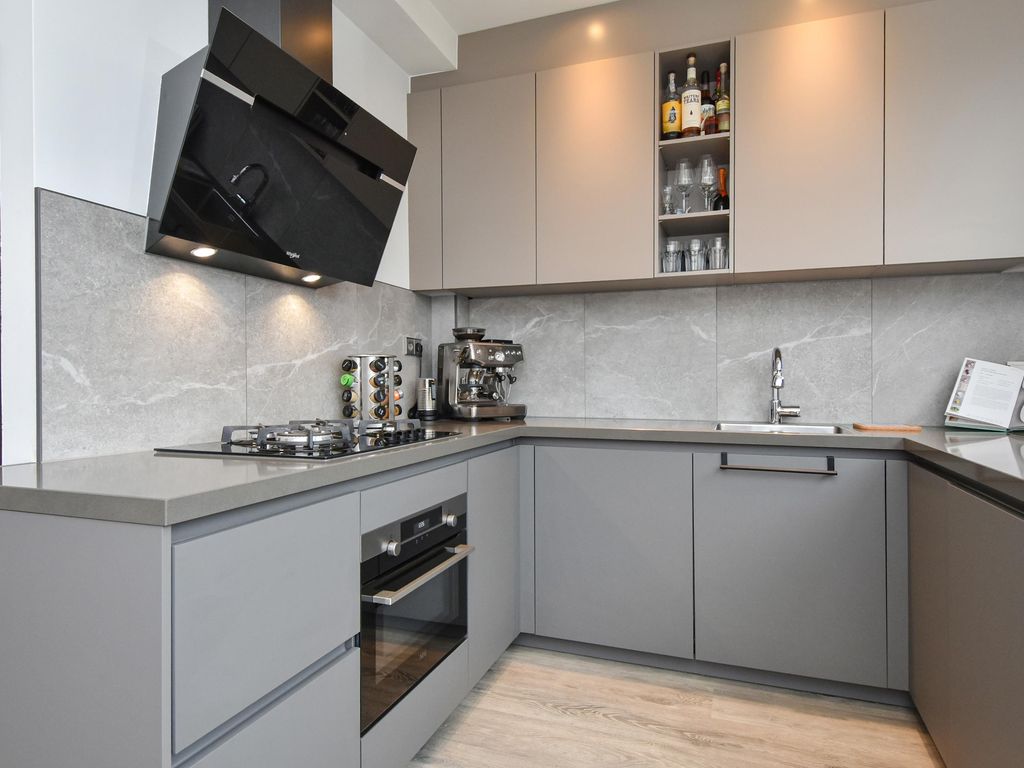 van Watervlietstraat 34, VOORBURG