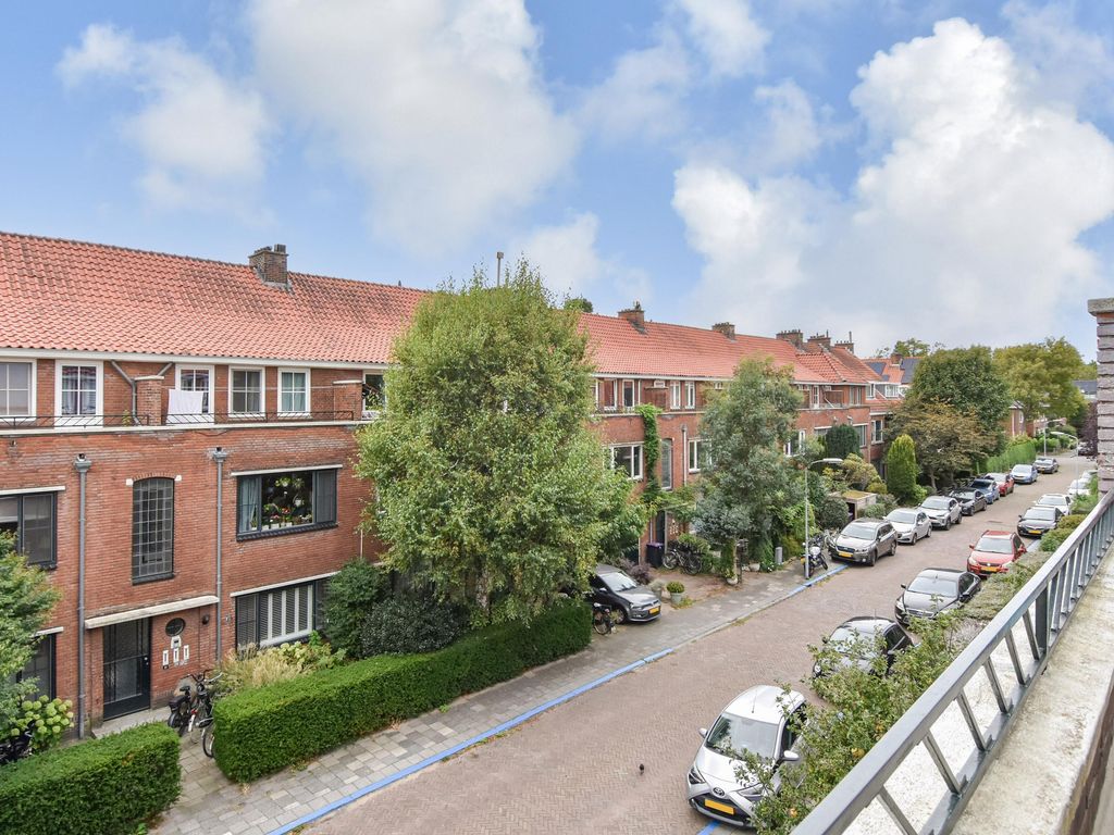 van Watervlietstraat 34, VOORBURG