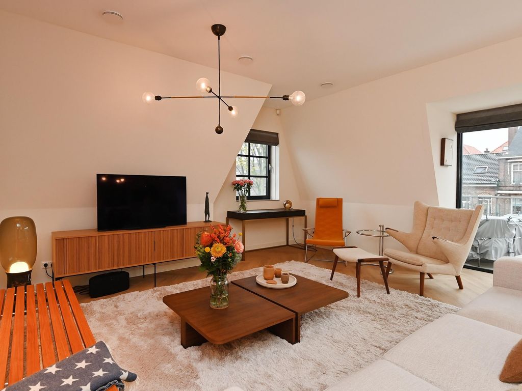 Koninginnegracht 92B, 'S-GRAVENHAGE