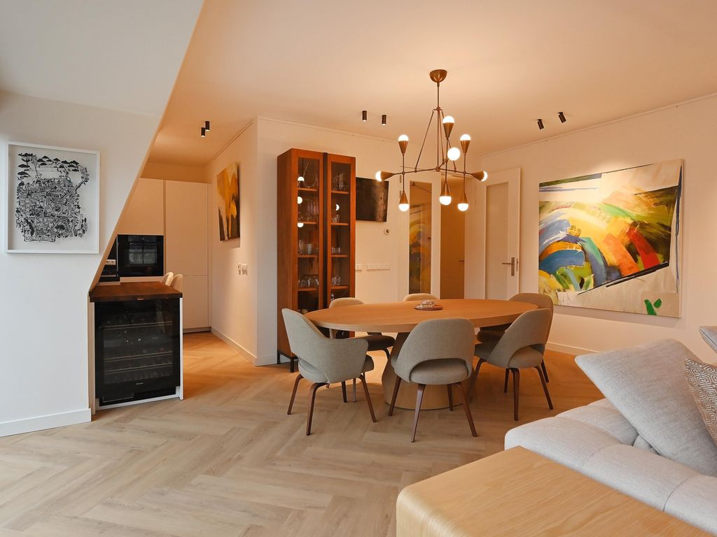 Koninginnegracht 92B, 'S-GRAVENHAGE