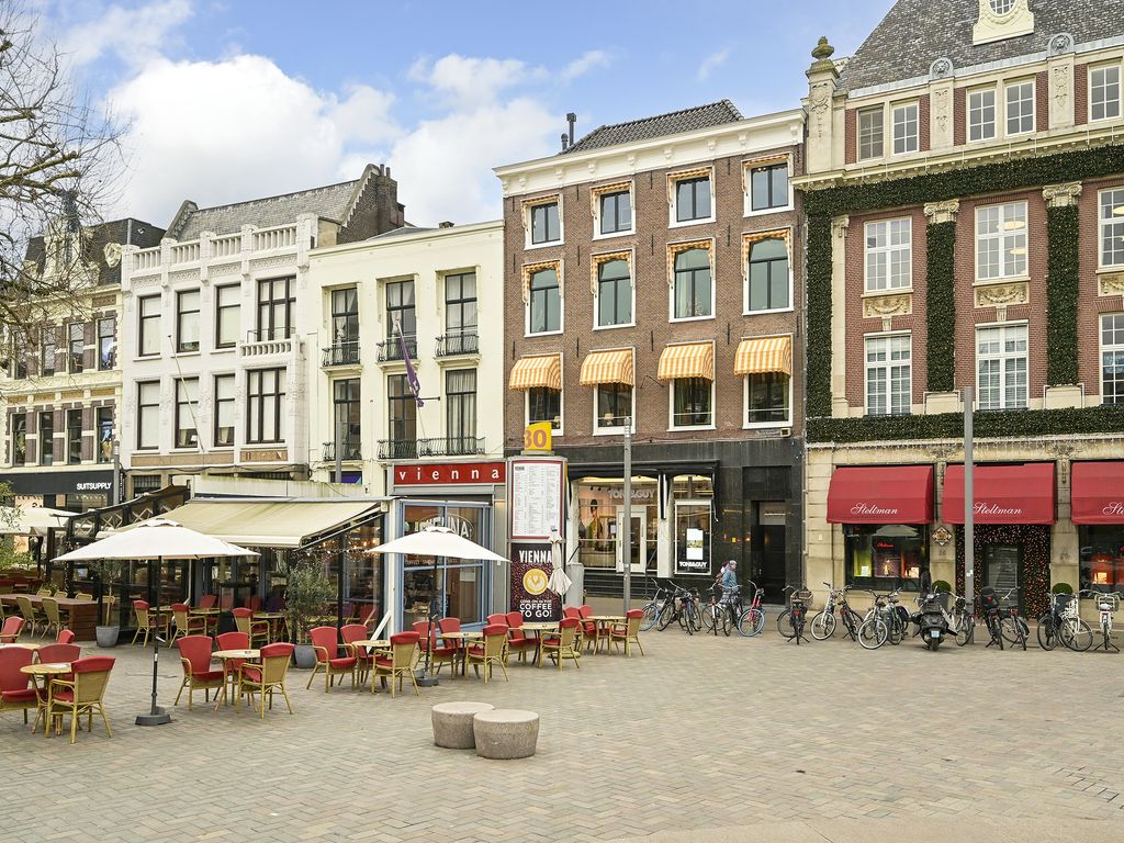 Plaats 24A, 'S-GRAVENHAGE