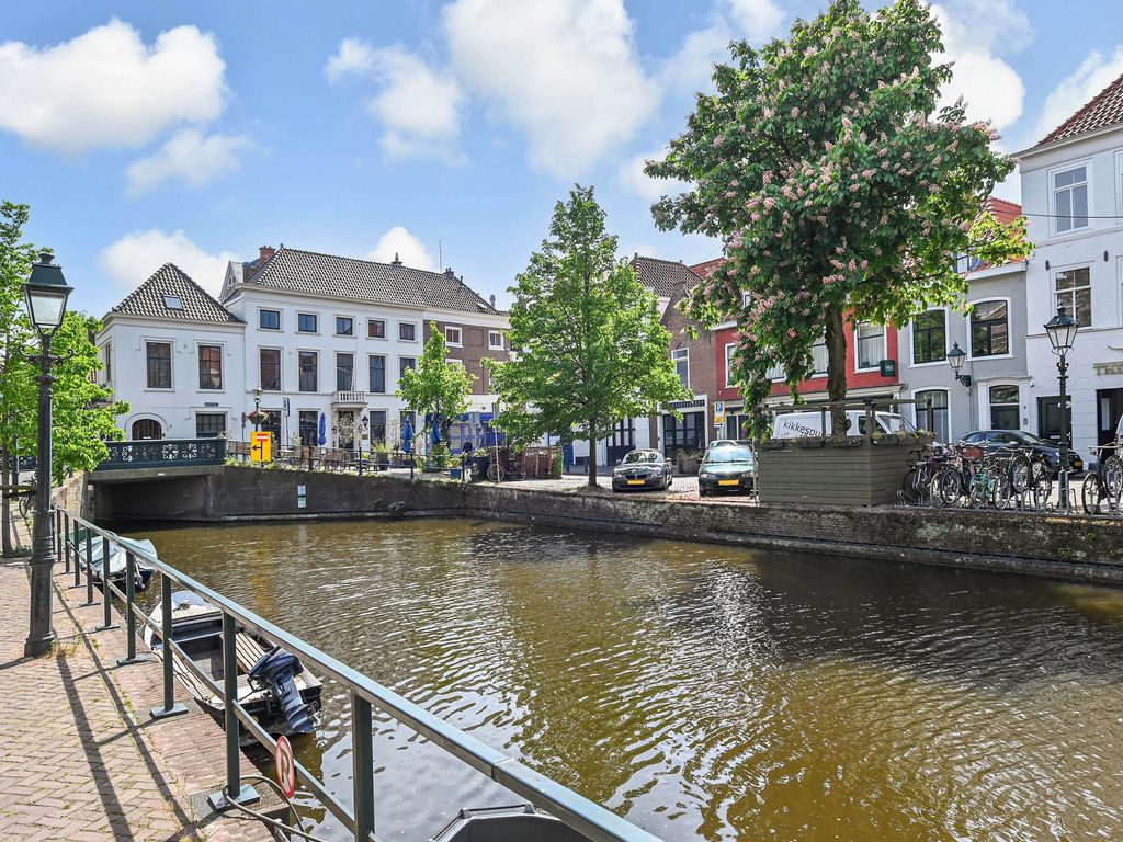 Houtweg 80, 'S-GRAVENHAGE