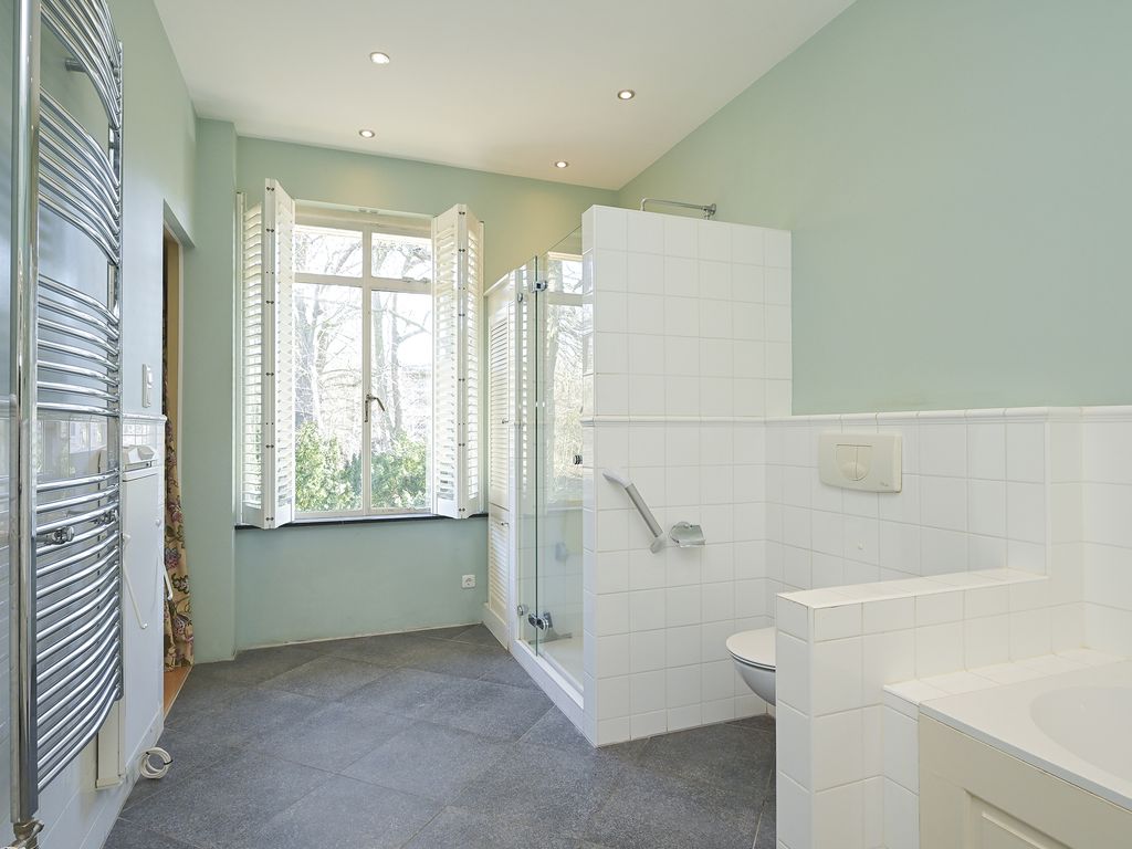 Van Ouwenlaan 4, 'S-GRAVENHAGE